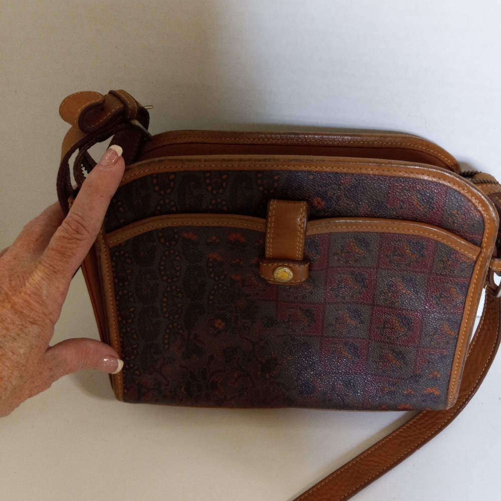 100% ESCADA BAG